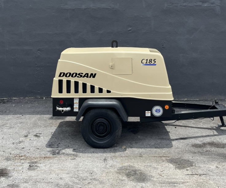Doosan C185, front view
