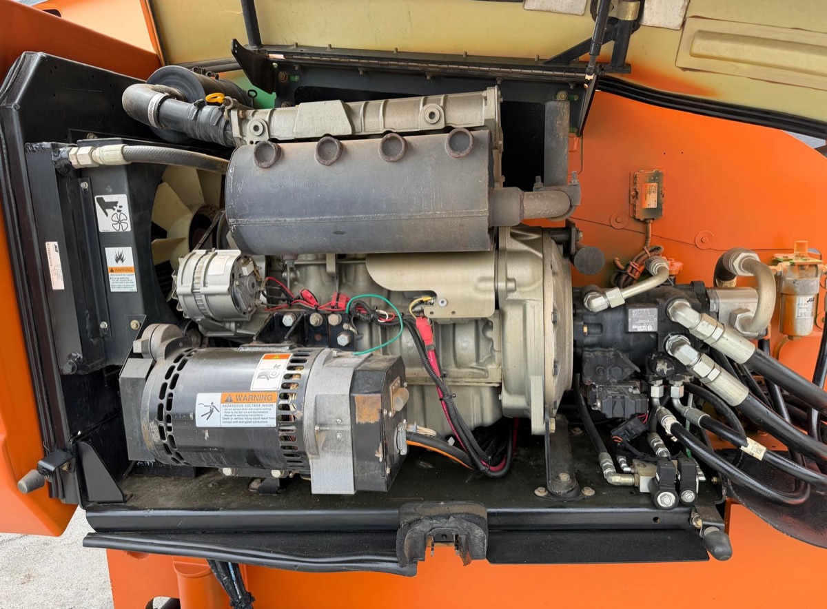 2008 JLG 660SJ 4WD, view 3