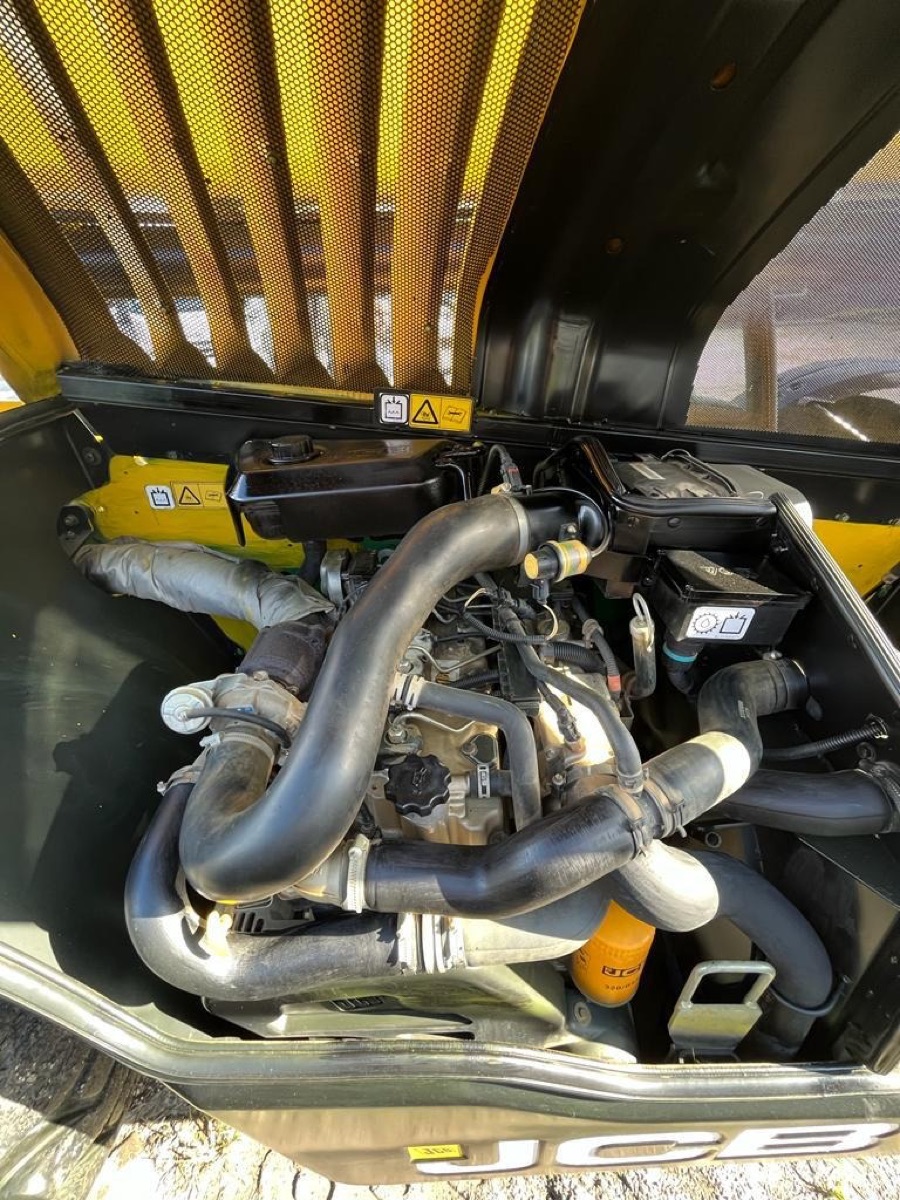 2014 JCB 507-42 7000lbs Telehandler, view 8