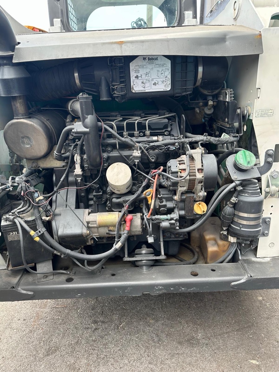 2016 Bobcat S510, view 9