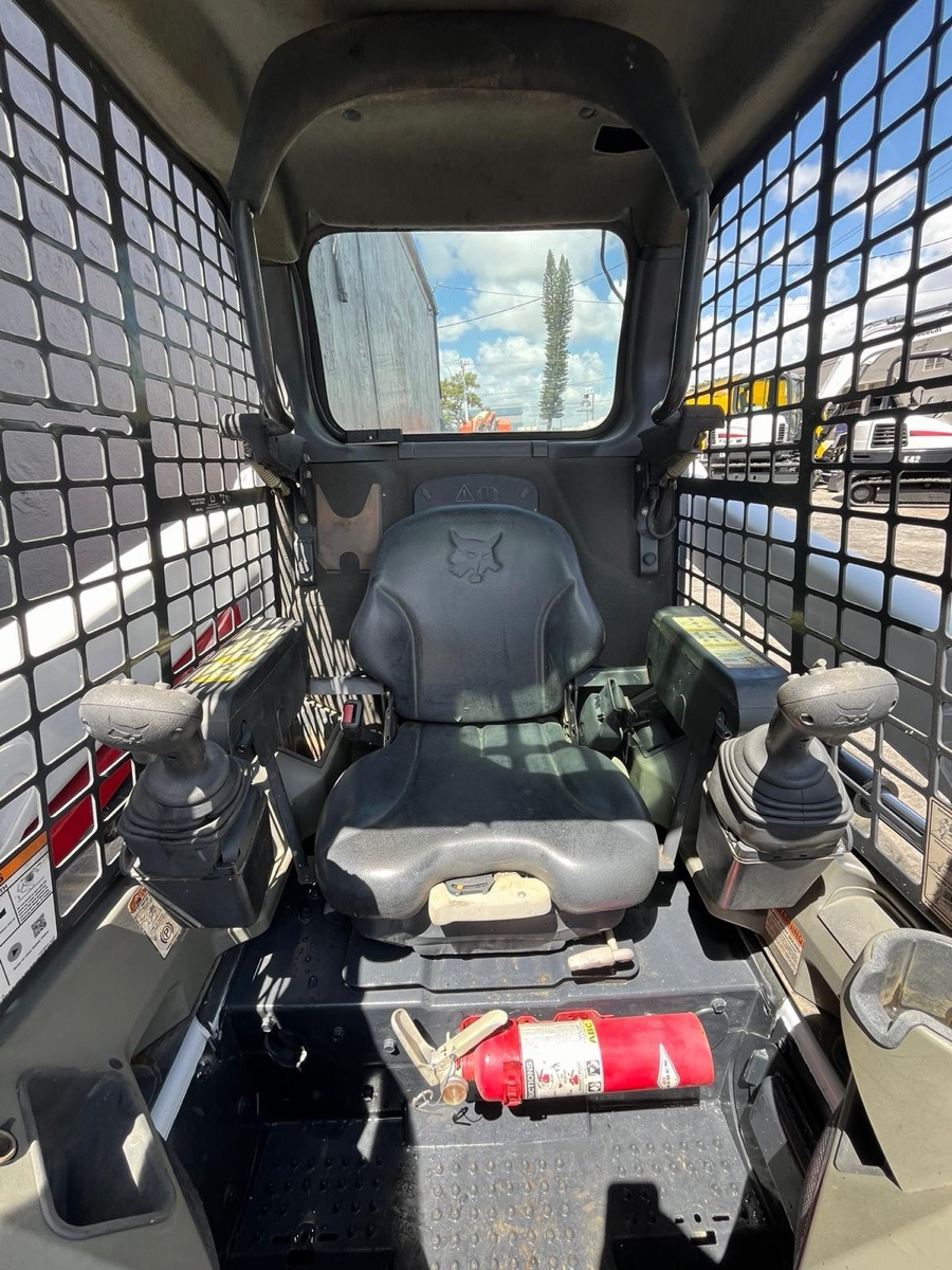 2017 Bobcat T550, view 7