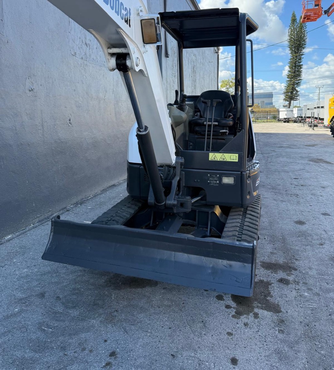 2018 Bobcat E32i Mini Excavator